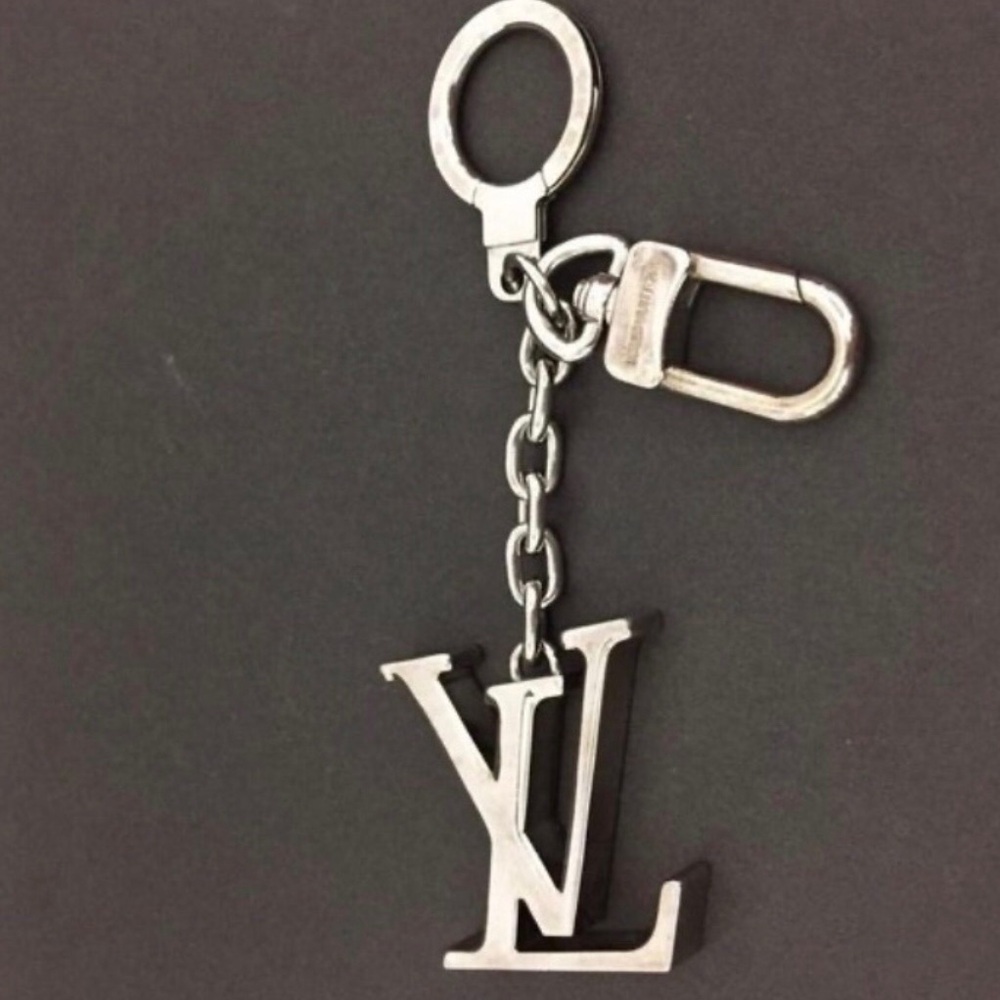 Authentic Louis Vuitton Silver LV Keychain